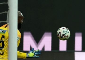Süper Lig'de 13. hafta maçları sonunda Aytemiz Alanyaspor liderliğini sürdürdü.